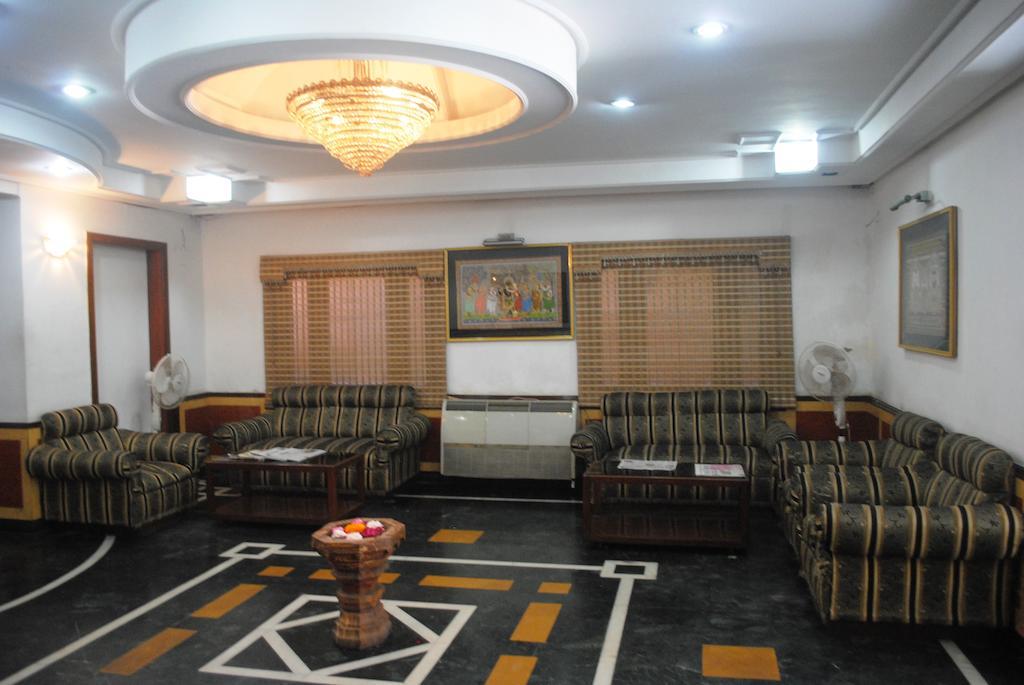 Hôtel Padma à Purî Extérieur photo